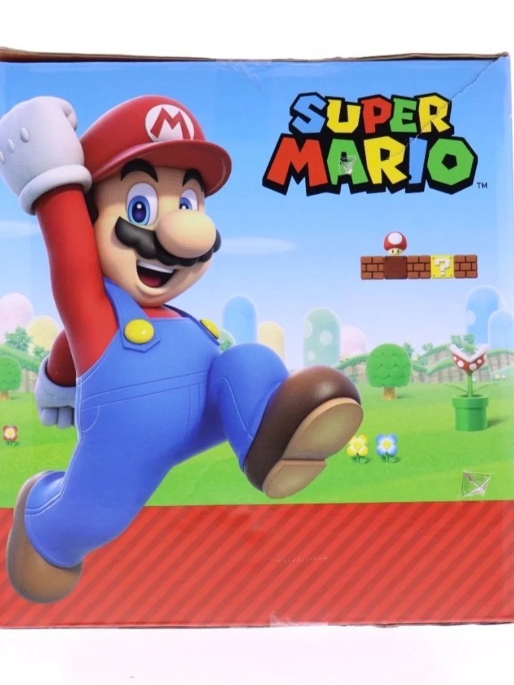 Super Mario King Boo & Luigi Figure Playset - White King Boo with Crown